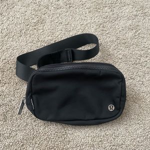 Black Lululemon belt bag